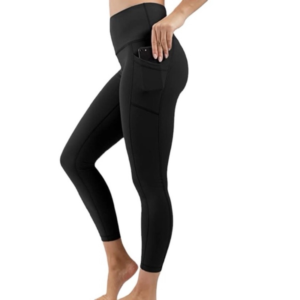 90 Degree By Reflex Interlink Black High Waist Pocket
Capri Leggings